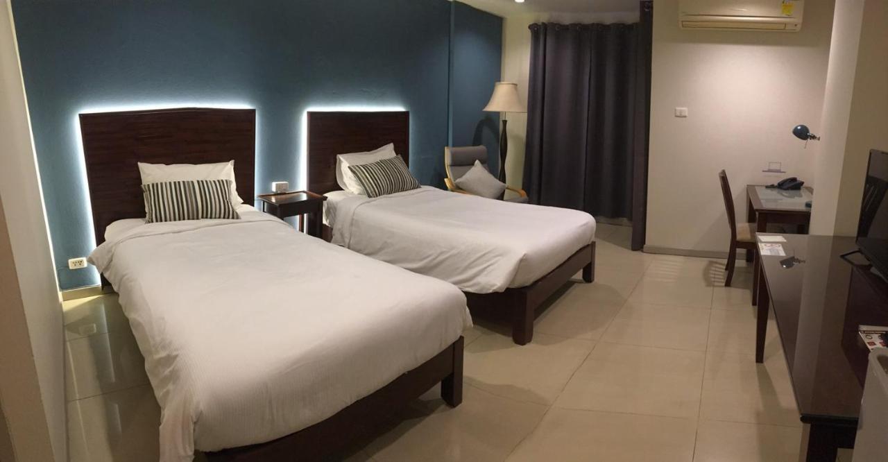 The Royalbee Aparthotel Bangkok Exteriér fotografie